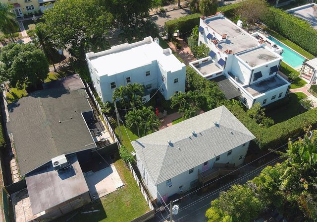 415 31st Street 1-6, West Palm Beach, FL 33407