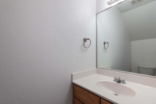 702 Broadway Boulevard SE 8, Albuquerque, NM 87111