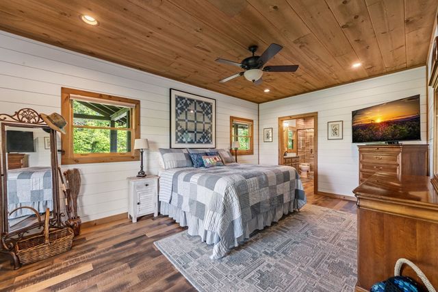 495 Ballewtown Road, Blue Ridge, GA 30513