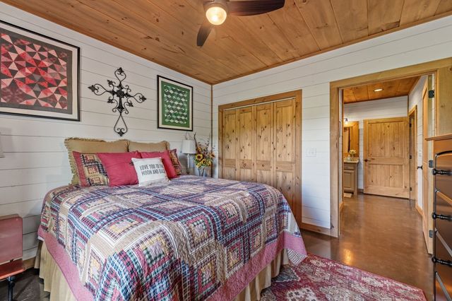 495 Ballewtown Road, Blue Ridge, GA 30513