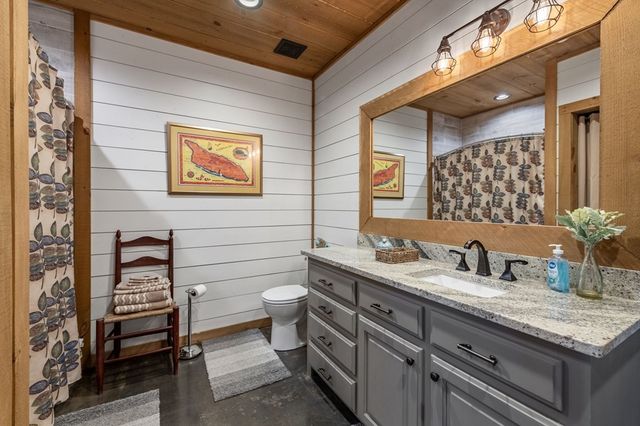 495 Ballewtown Road, Blue Ridge, GA 30513