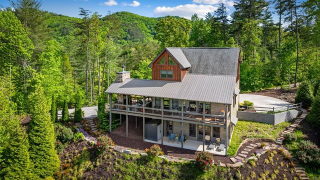 495 Ballewtown Road, Blue Ridge, GA 30513
