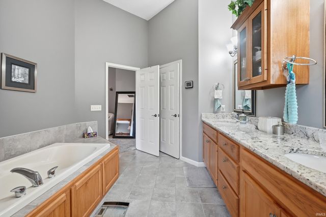 12808 Sayville Trail, Fort Wayne, IN 46845