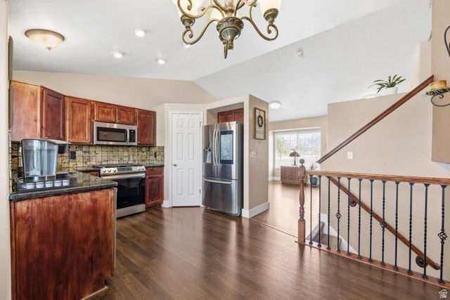 2029 N 1720 W, Clinton, UT 84015