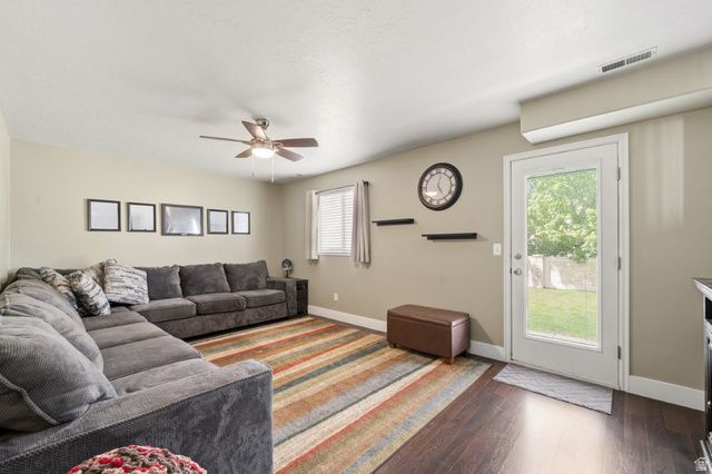 2029 N 1720 W, Clinton, UT 84015