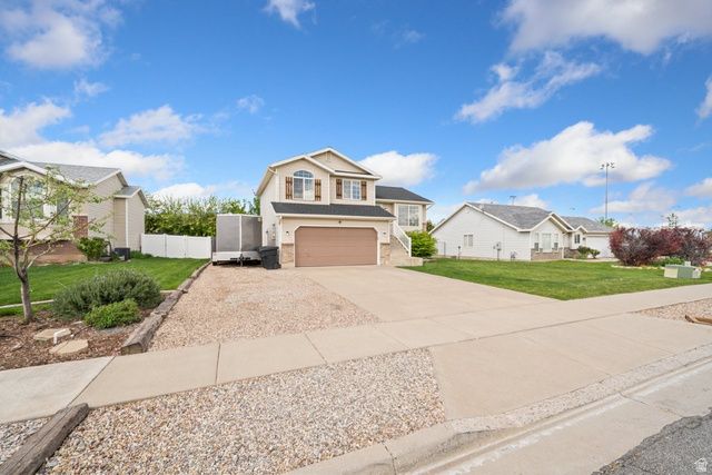 2029 N 1720 W, Clinton, UT 84015