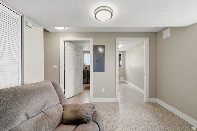 2029 N 1720 W, Clinton, UT 84015