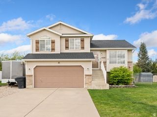 2029 N 1720 W, Clinton, UT 84015