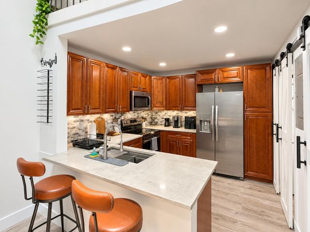 4200 Palm Bay Circle C, West Palm Beach, FL 33406