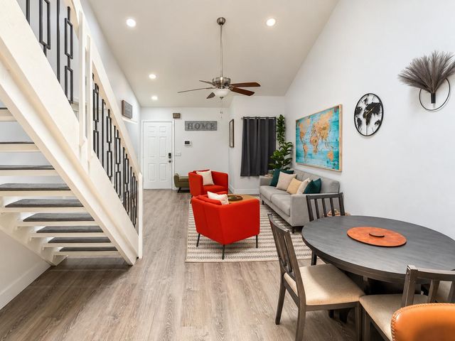 4200 Palm Bay Circle C, West Palm Beach, FL 33406