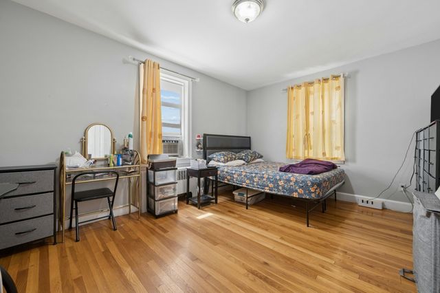 31 Chestnut St 1, Worcester, MA 01609