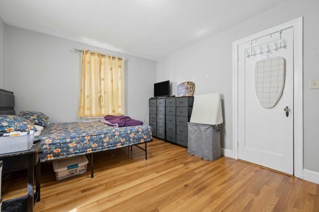 31 Chestnut St 1, Worcester, MA 01609