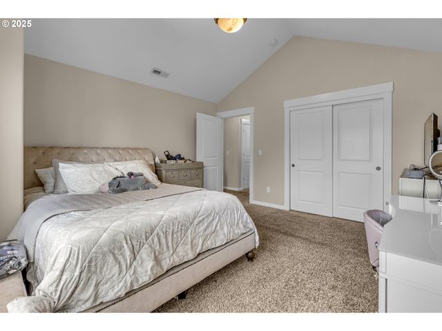 17478 Sw MAX Ct, Beaverton, OR 97078