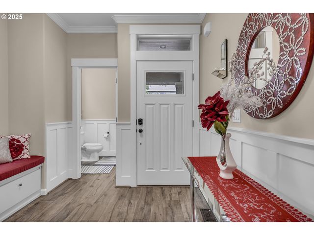 17478 Sw MAX Ct, Beaverton, OR 97078