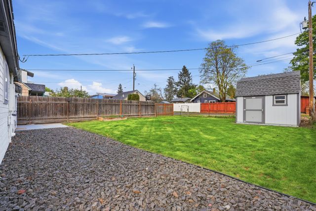 5118 N Jefferson St, Spokane, WA 99205