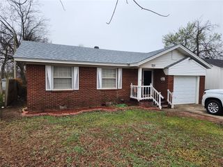 308 W Mimosa Drive, Midwest City, OK 73110