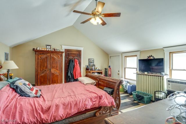 2478 Richmond Road, Beachwood, OH 44122