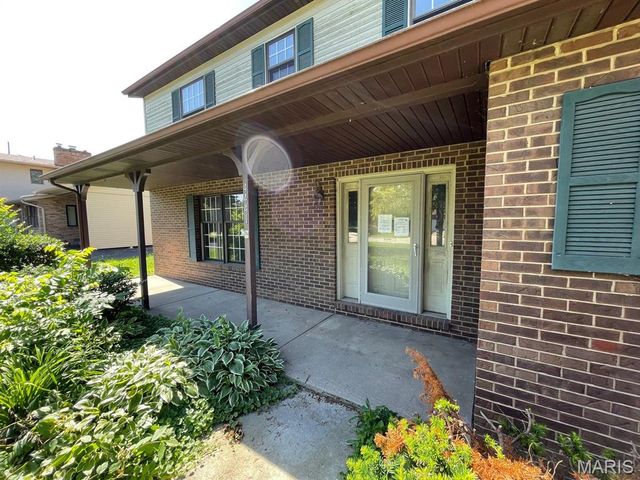 4441 Old Caseyville Road, Belleville, IL 62223