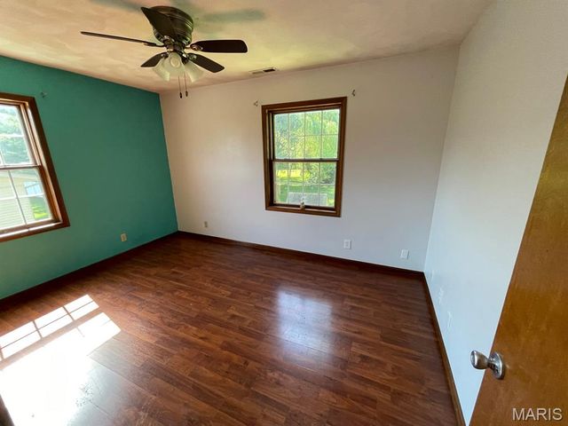 4441 Old Caseyville Road, Belleville, IL 62223