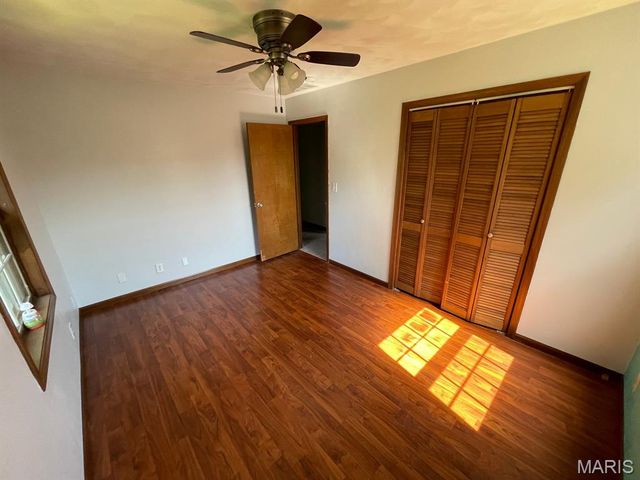 4441 Old Caseyville Road, Belleville, IL 62223