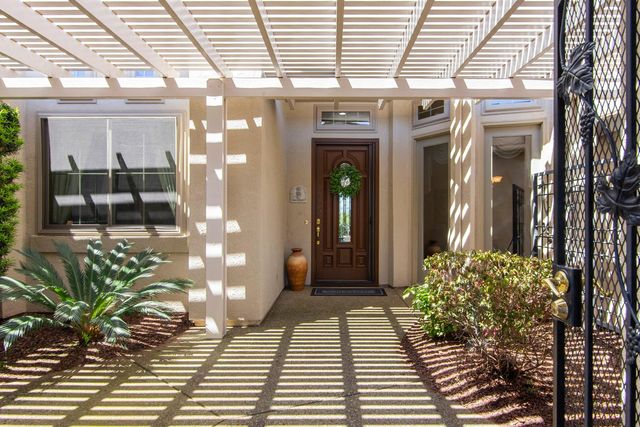 700 Canyon Oak Ln, Lincoln, CA 95648