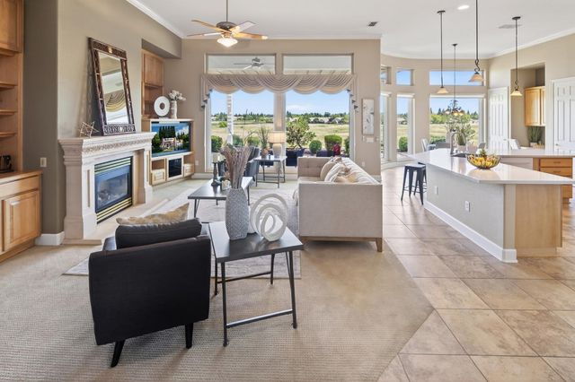 700 Canyon Oak Ln, Lincoln, CA 95648