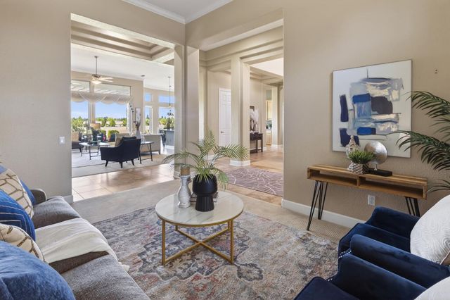 700 Canyon Oak Ln, Lincoln, CA 95648