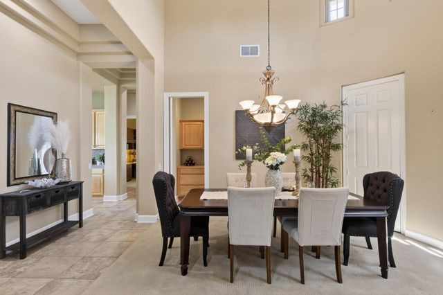 700 Canyon Oak Ln, Lincoln, CA 95648