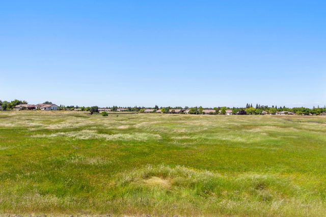 700 Canyon Oak Ln, Lincoln, CA 95648