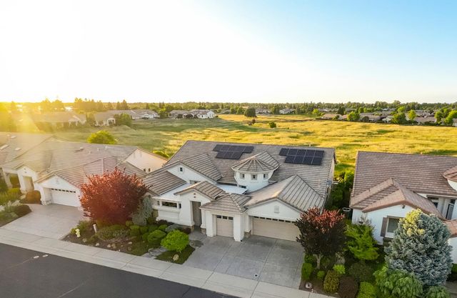 700 Canyon Oak Ln, Lincoln, CA 95648