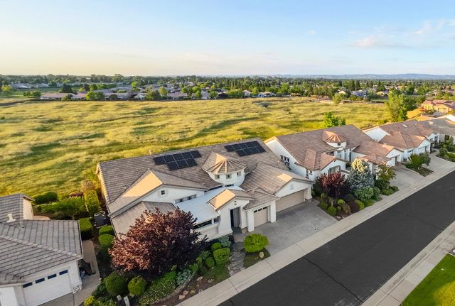 700 Canyon Oak Ln, Lincoln, CA 95648