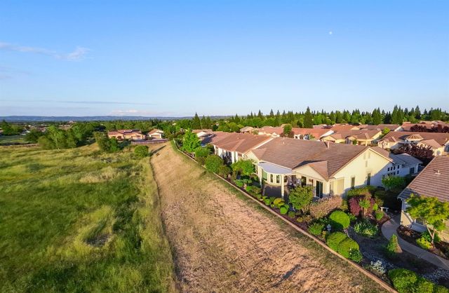 700 Canyon Oak Ln, Lincoln, CA 95648