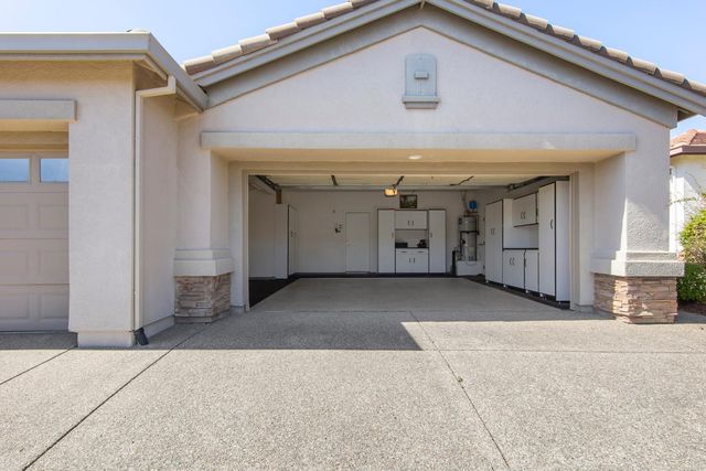 700 Canyon Oak Ln, Lincoln, CA 95648