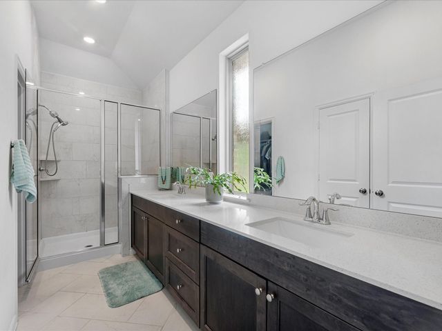 35472 Woodtrace Circle, Pinehurst, TX 77362