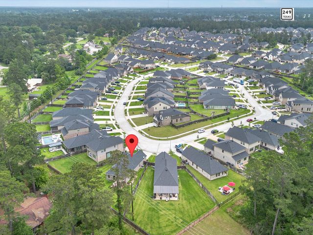 35472 Woodtrace Circle, Pinehurst, TX 77362