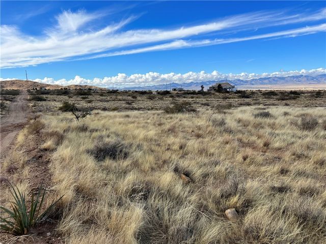 45 Ac Westwind Drive, Kingman, AZ 86401