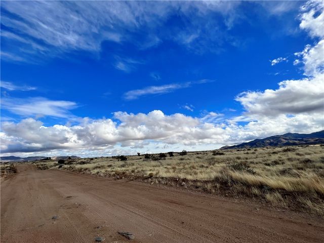 45 Ac Westwind Drive, Kingman, AZ 86401