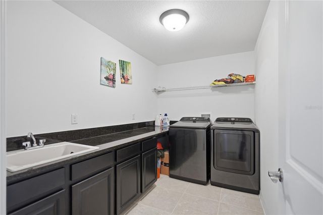 9307 PARISIAN COURT, Seffner, FL 33584