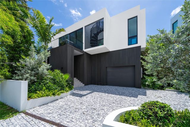 291 Palm Ave, Miami Beach, FL 33139