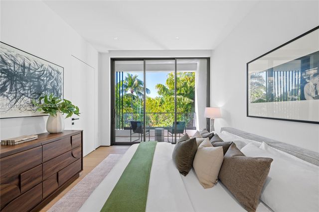 291 Palm Ave, Miami Beach, FL 33139