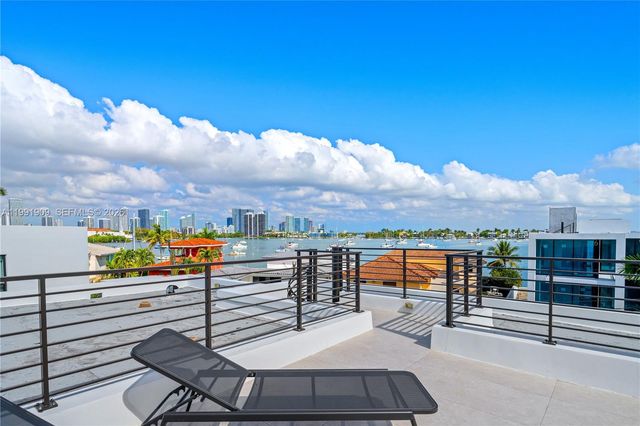 291 Palm Ave, Miami Beach, FL 33139