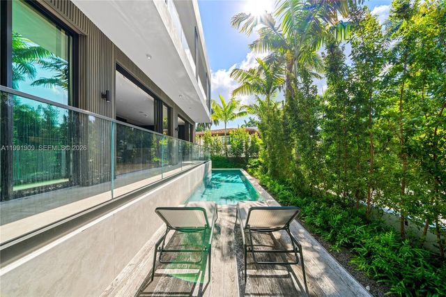 291 Palm Ave, Miami Beach, FL 33139