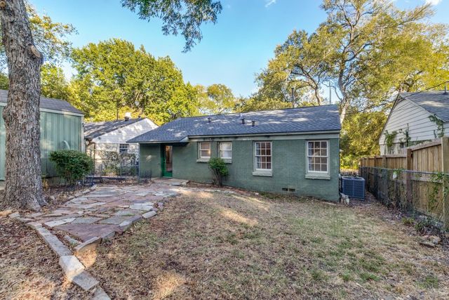 6815 E Grand Avenue, Dallas, TX 75223