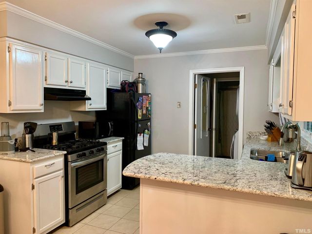 102 Chevron Circle, Cary, NC 27513