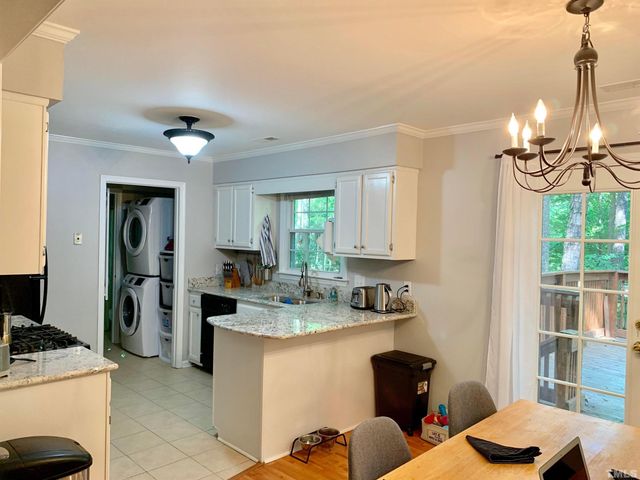 102 Chevron Circle, Cary, NC 27513