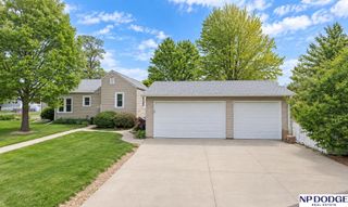 198 Carter Lake Club, Carter Lake, IA 51510