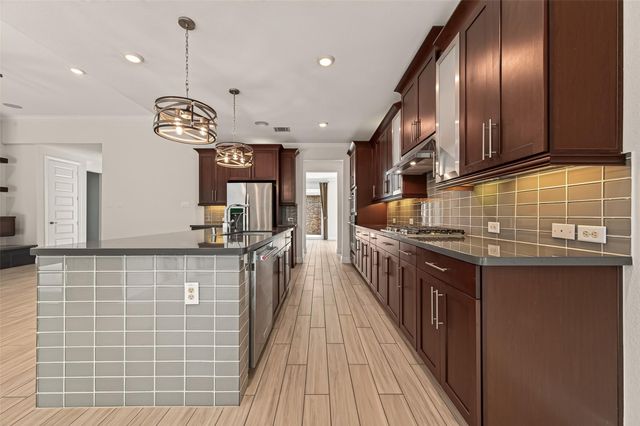 51 Scepter Ridge, Sugar Land, TX 77498