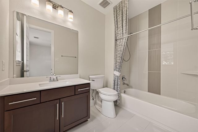 51 Scepter Ridge, Sugar Land, TX 77498