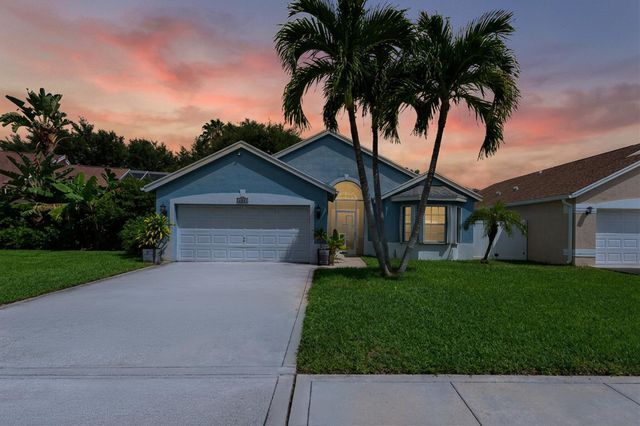 103 Saddle Trail, Royal Palm Beach, FL 33411