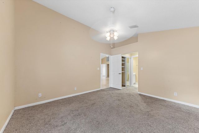 103 Saddle Trail, Royal Palm Beach, FL 33411